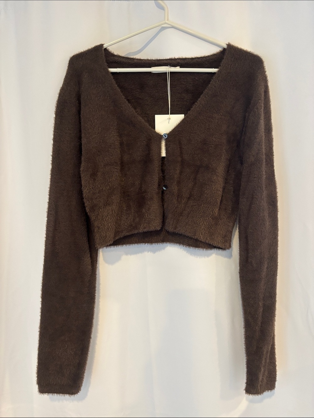 OAK + FORT Fuzzy V‑Neck Cardigan in Brown
